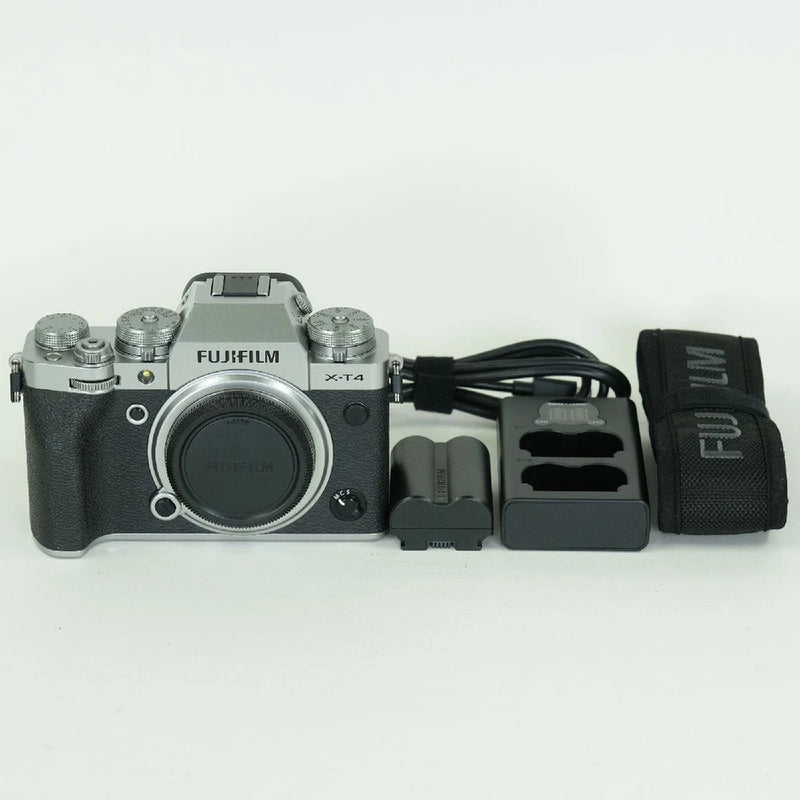 FUJIFILM X-T4 Body w/ 540 shots 58502