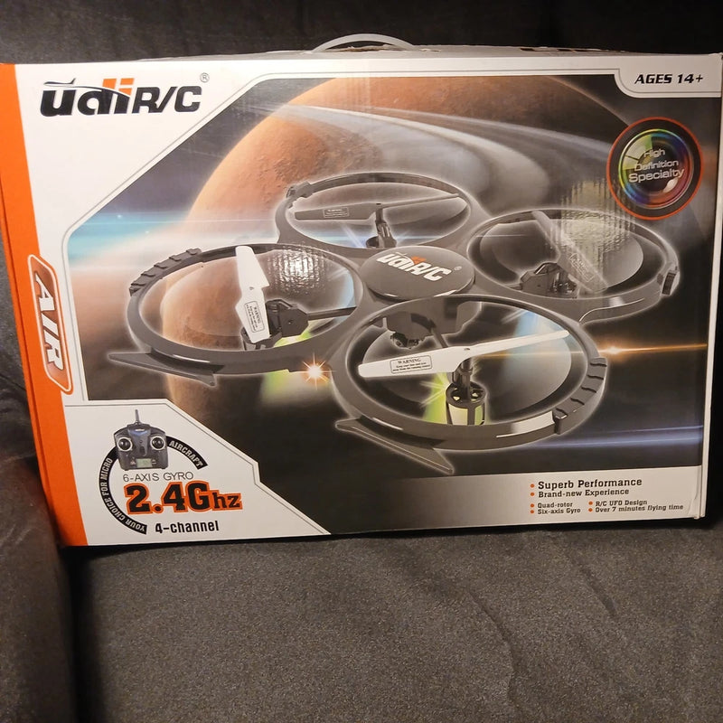 Udi RC UFO 2.4GHz 4-channel 6-axis quadcopter drone with camera, in retail box