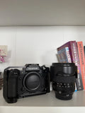 [MINT] Fujifilm X-H2 Camera with Fujinon 16-80mm F4 + Accesories