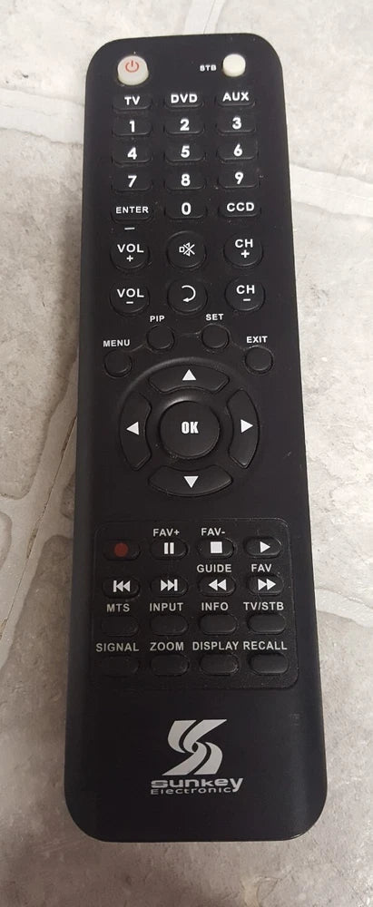 Sunkey Digital Converter Box Remote RC5011S NO BATTERIES Converter