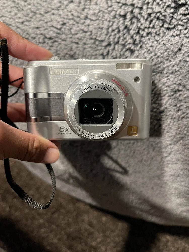 Panasonic Lumix Vario DMC-LZ3 Digital Camera 6X zoom No SD Card TESTED & WORKING