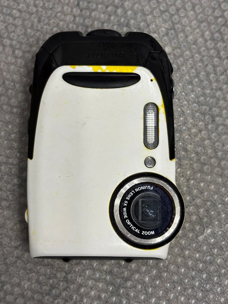 Fujifilm XP80 Compact Digital Camera Tested Working Seller Japan