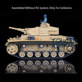 Static German Panther III tank model with detailed tracks, beige finish, no RC