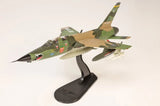 1/72 F-105F Thunderchief model airplane in green camouflage on display base