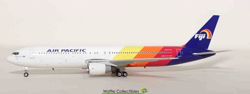 Phoenix Models 1:400 Air Pacific B767-300 DQ-FJC PH411989 Diecast Plane Model