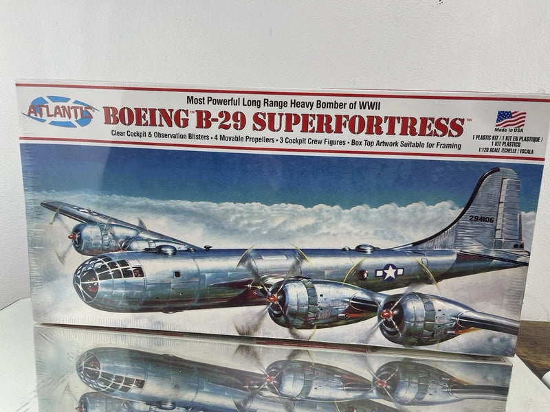 Boeing B-29 Superfortress WWII plastic model kit box art with aircraft view