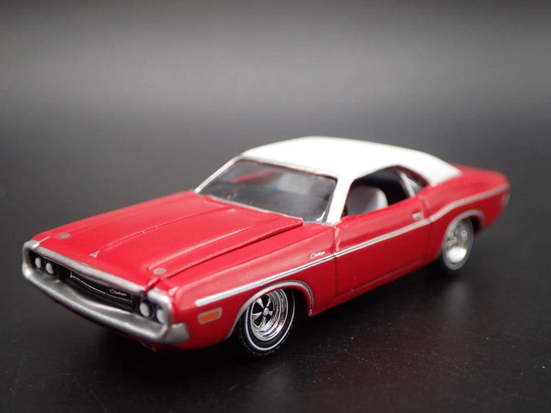 1970 70 DODGE CHALLENGER RED 1:64 SCALE COLLECTIBLE DIORAMA DIECAST MODEL CAR