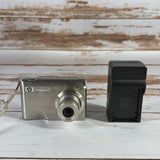 HP Photosmart R927 8.2MP Digital Camera Silver Working