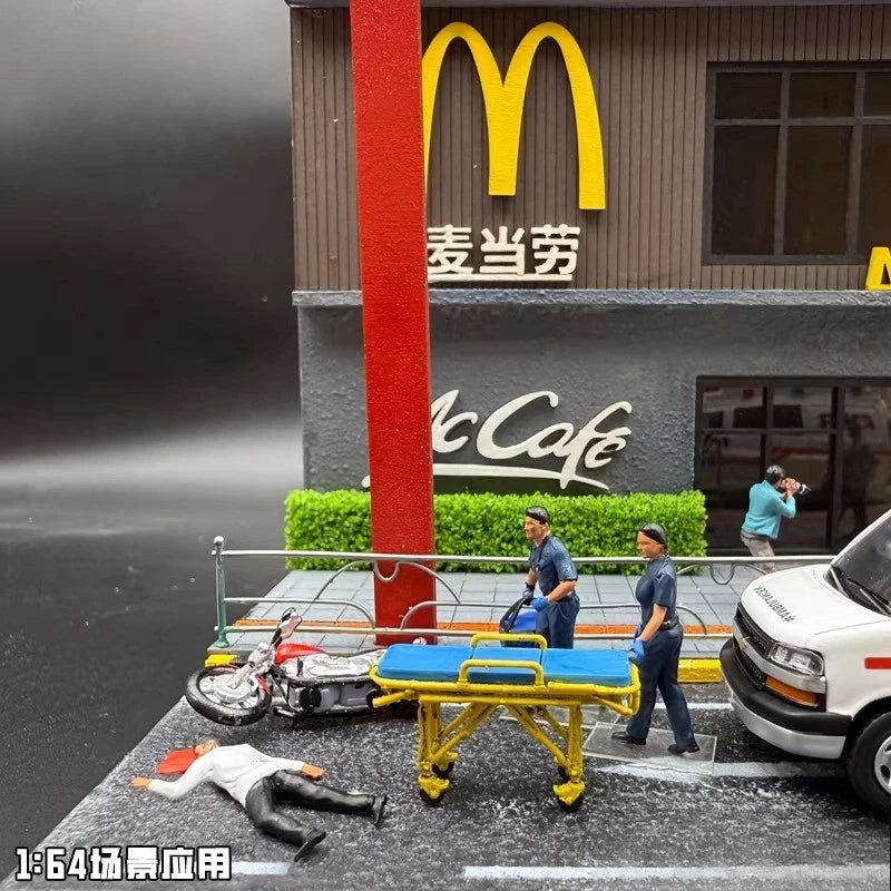 Diorama 1:64 Medical Staff Figure Model City Street Garage Scene Model Accessory