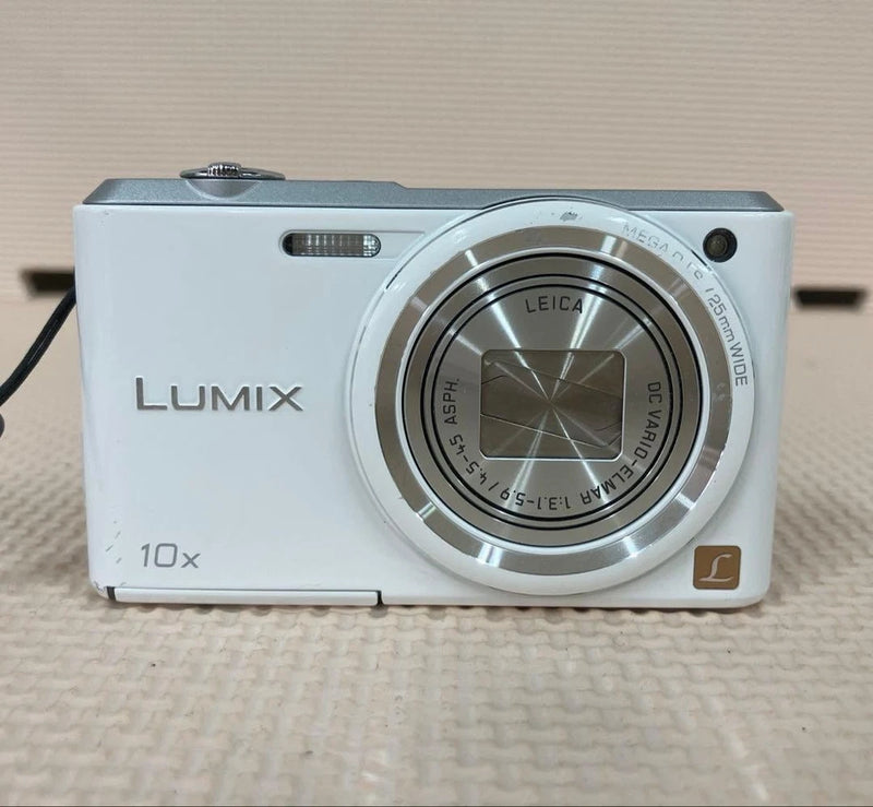 Fully working Panasonic LUMIX DMC-SZ3 Digital Camera