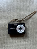 Fujifilm FinePix F480 Digital Camera Black 8.2 Mega Pixels No Battery Untested