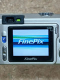 FUJIFILM FinePix F700 Digital Camera 6.2MP Point & Shoot Fuji NP-40 parts/repair
