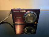 Panasonic LUMIX DMC-FH20 14.1MP digital camera Incl. connection kit & carry case
