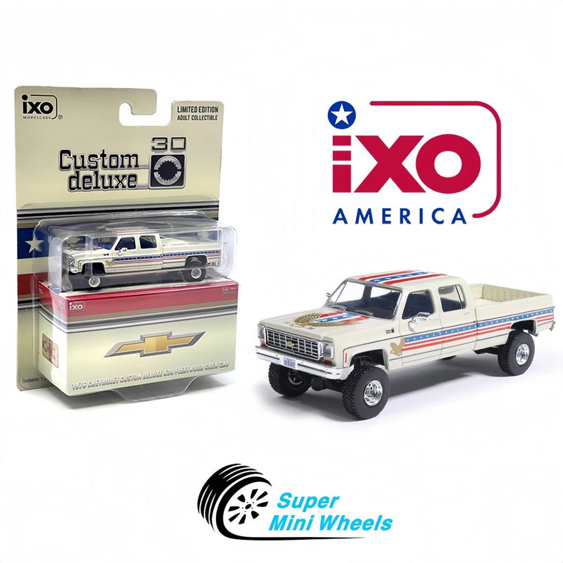 IXO Model 1:64 1976 Chevrolet Custom Deluxe K30 Fleetwood Crew Cab 250th