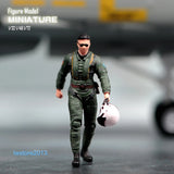 1/87 Walk Pilot Man Scene Props Miniatures Figures Model For Cars Vehicles Toys