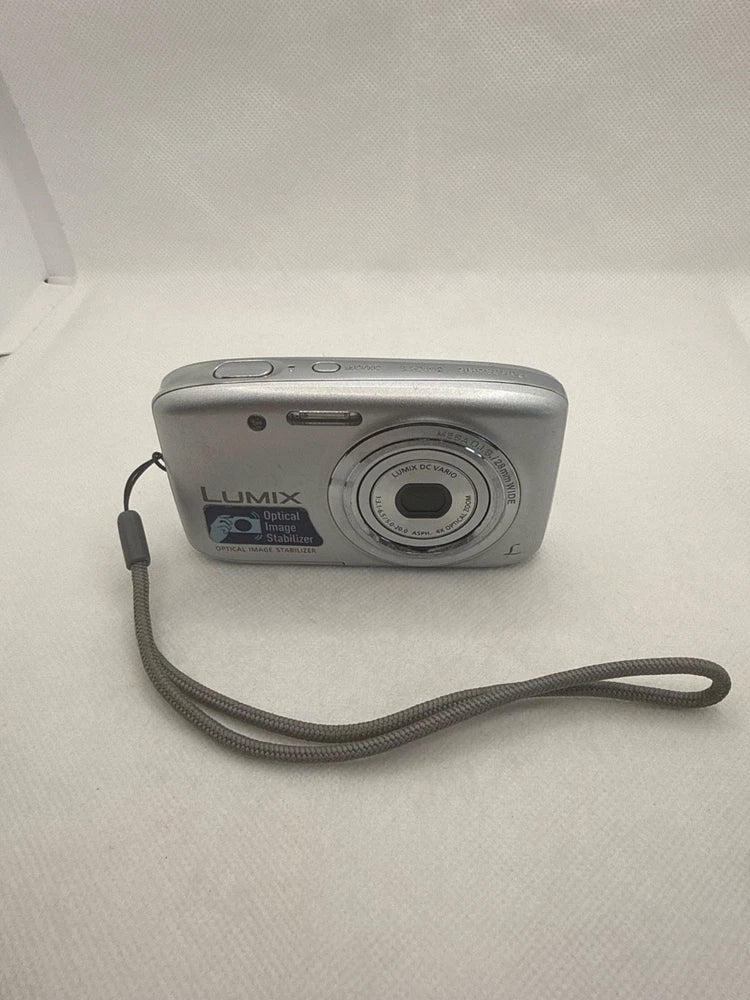 Panasonic LUMIX S-Series DMC-S5 16.1MP 4x Zoom UNTESTED