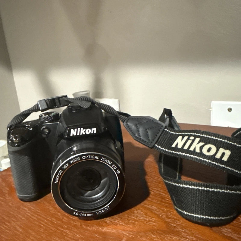 Nikon Coolpix P500 Digital Camera