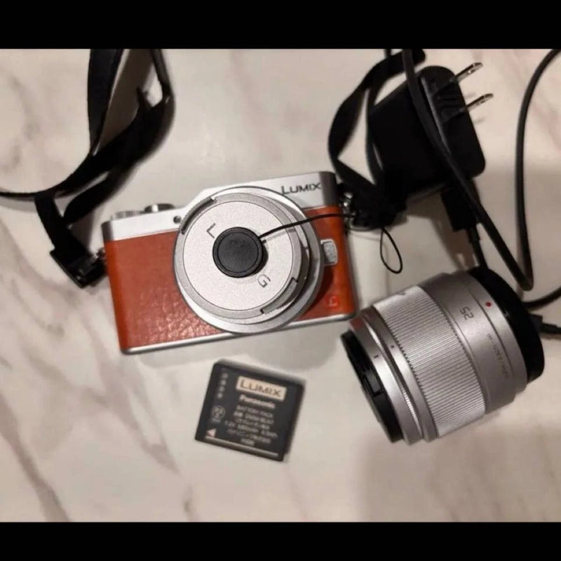 Panasonic LUMIX DC-GF9 Mirrorless Camera Orange Lens Kit
