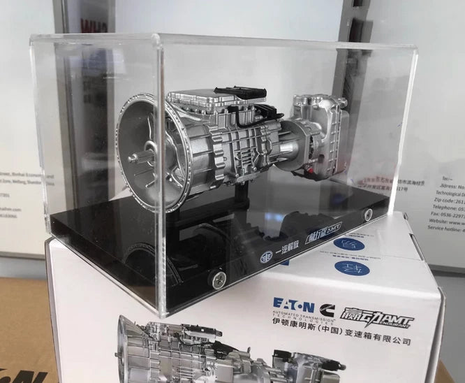 RARE!!!!1/9 Cummins EATON engine model Transmission model