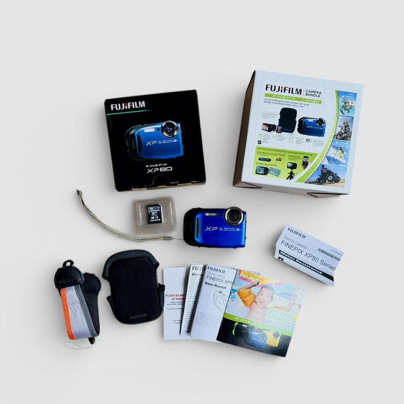Fujifilm FinePix XP80 Waterproof Digital Camera Kit Case Strap USB Power Supply