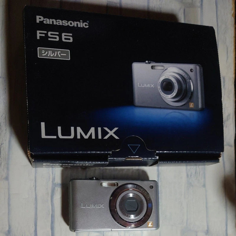 LUMIX DMC-FS6-S (Silver)