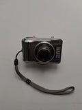 Fujifilm FinePix A700 Digital Camera 7.3MP 3x Optical Zoom (TESTED WORKS)