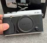 Fujifilm X-E2 16.3MP Mirrorless Digital Camera Silver w/Battery (Body Only )