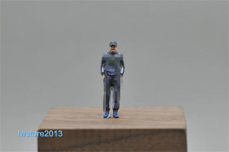 1/64 Rally Racer Man Scene Props Miniatures Figures Model For Cars Vehicles Toys