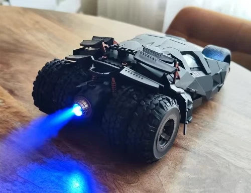 1:18 Batmobile Tumbler Diecast Model Alloy Car - Light, Spray Mist Collectible
