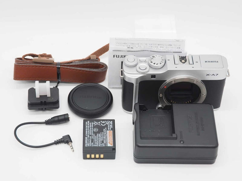 Fujifilm X-A7 24.2MP Mirrorless Digital Camera Silver 393777