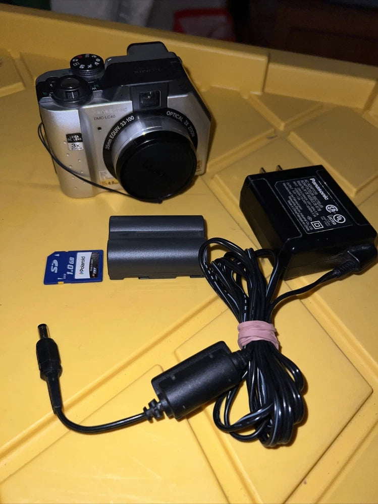 Panasonic Lumix DMC - LC40, Leica Lenses, Original Power Supply