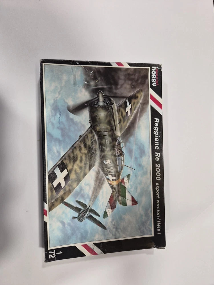 Special Hobby Reggiane RE.2000 1/72 model aircraft kit box with plane artwork
