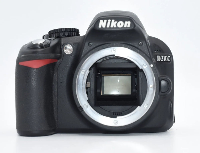 Nikon D3100 As Is....Parts/Salvage/Repair