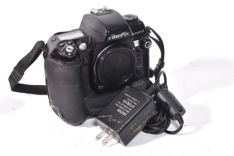FUJIFILM Pro S3 Digital camera Nikon F Mount Works + AC Adapter Please READ