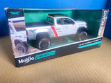 2017 Chevy Colorado ZR2 Off Road White Maisto 1:27 Diecast Model NEW IN BOX