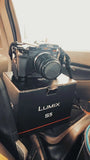Panasonic Lumix S5 WITH cage + Batteries MINT