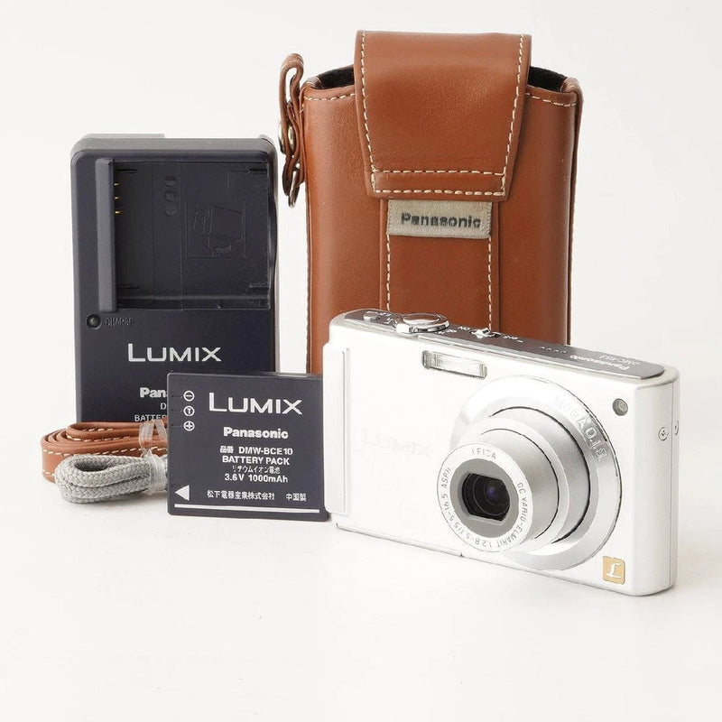 Panasonic Panasonic LUMIX DMC-FS3 Silver Compact Digital Camera