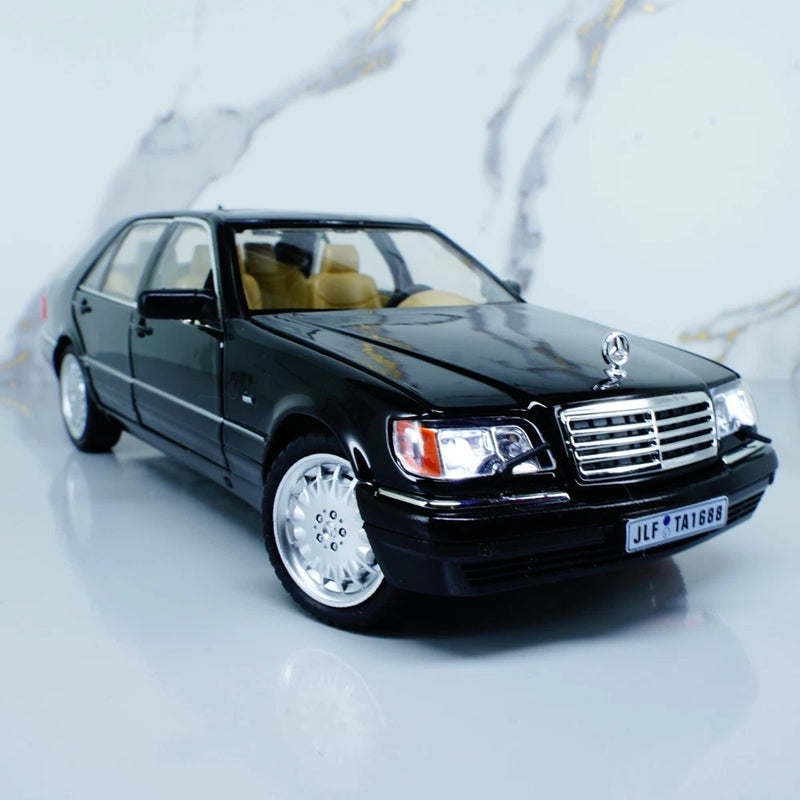 Mercedes Benz W140 320 SEL 1998 ¨C Black ¨C 1:24 Scale Diecast Model Classic Car