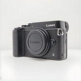 Panasonic LUMIX DMC-GX8 UHD 4K 20MP Digital Camera - Black. Excellent condition