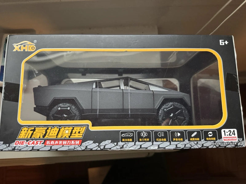 Tesla Cybertruck Diecast Model Car 1:24 Scale with Sound and Light¡ªBRAND NEW