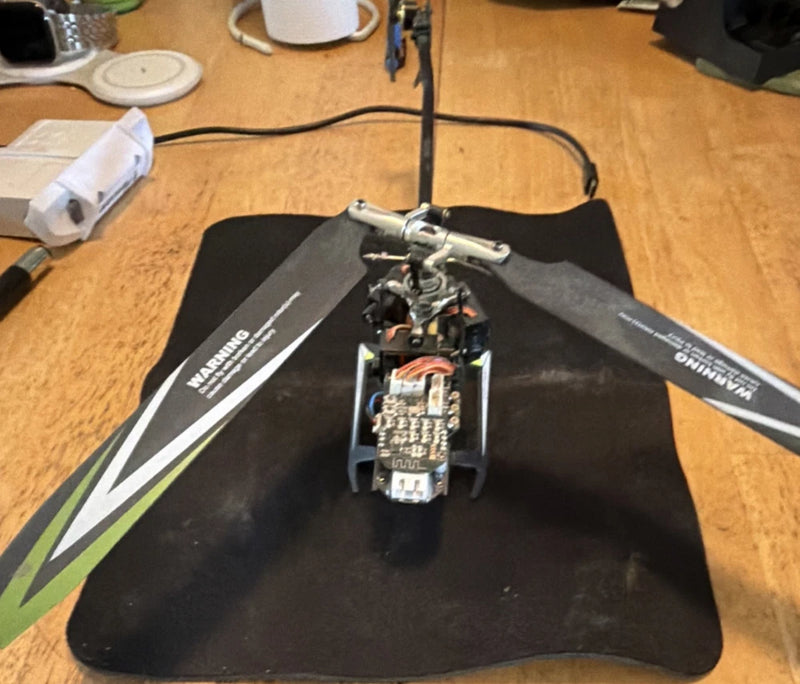 Micro electric RC helicopter, flybarless 4CH, front rotor head detail