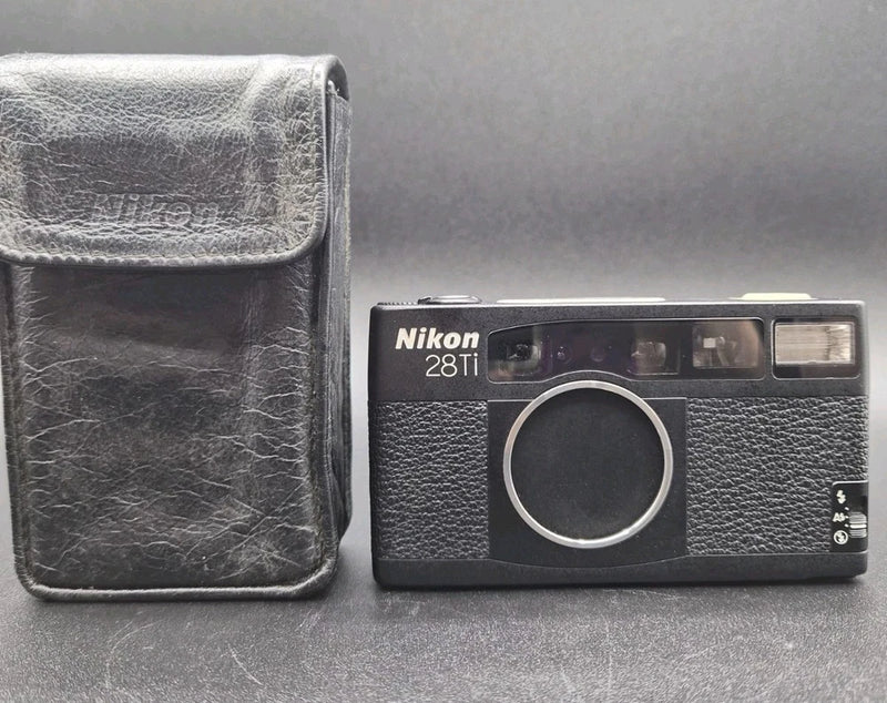**ALL WORKS** NIKON 28TI 28MM F2.8 POINT & SHOOT 35MM FILM CAMERA, CASE SET