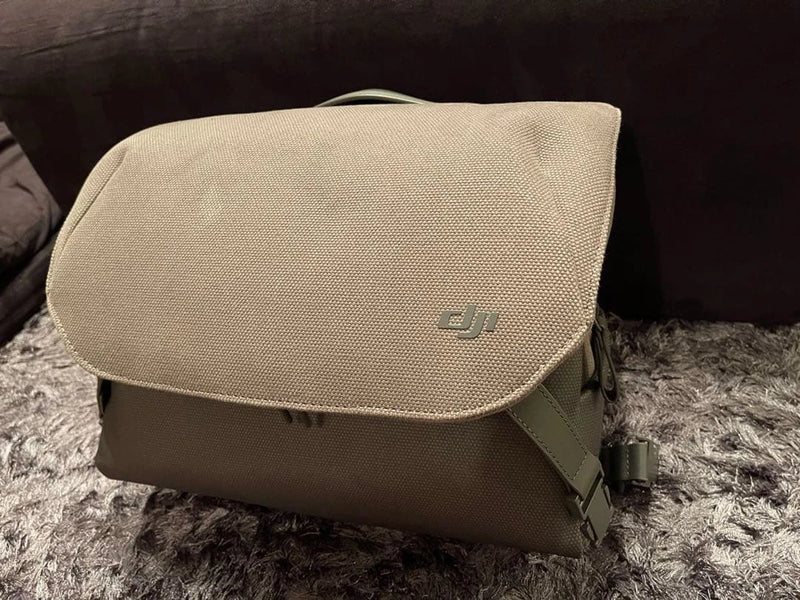 Convertible drone carrying bag with flap, beige fabric, side strap and DJI logo