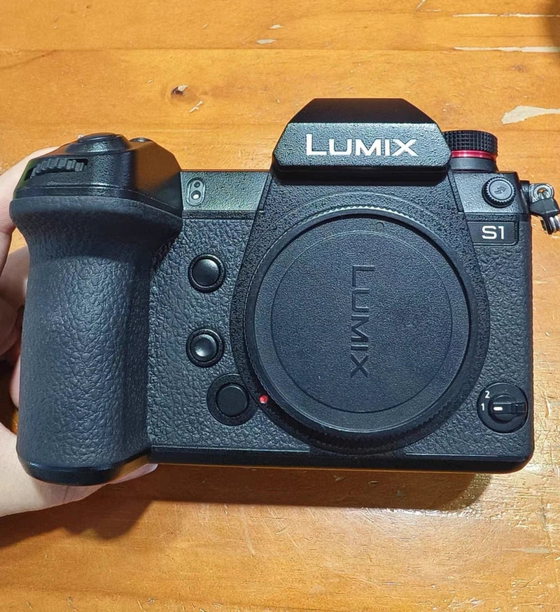 Panasonic LUMIX S1 Digital Camera Body Black (Preowned)