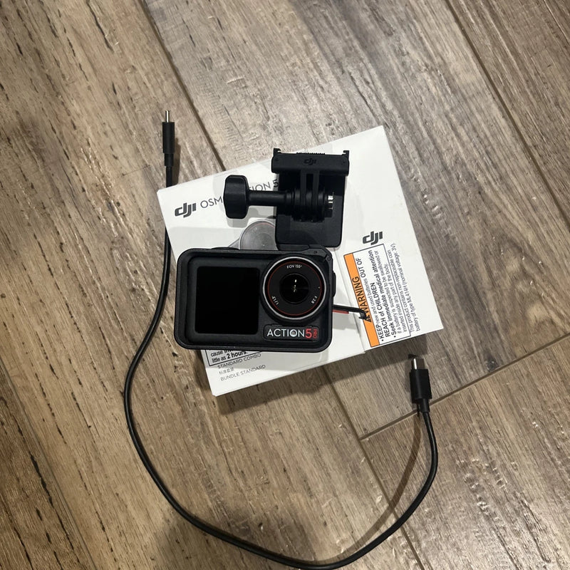 DJI Osmo Action 5 Pro - IN ORIGINAL BOX - EXCELLENT