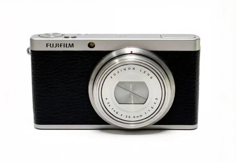 Fujifilm XF1 Digital Camera W/SD Card Charger Battery Fully Tested 90%New