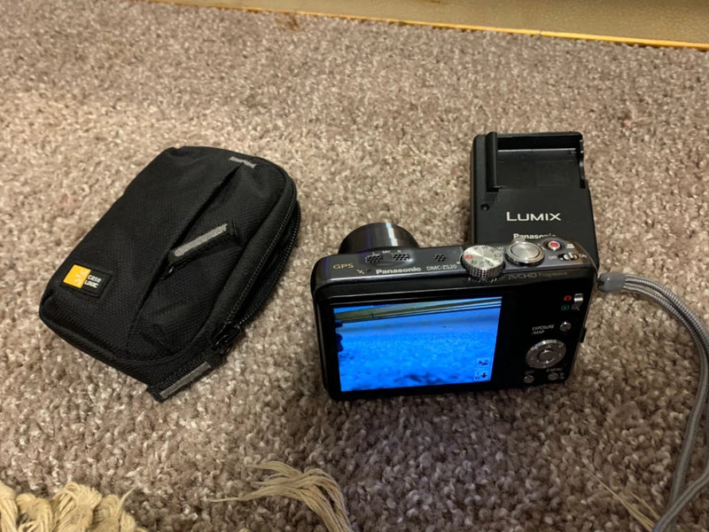 Panasonic LUMIX DMC-ZS20 Black 20x Zoom Digital Camera, Charger + Battery,TESTED