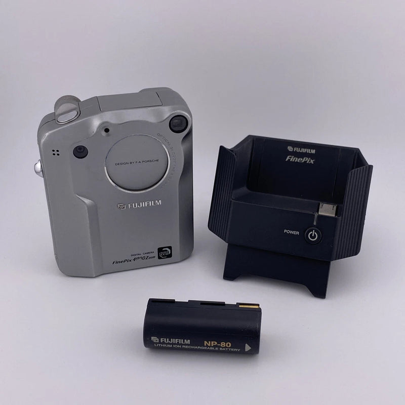 FujiFilm FinePix 4800 Zoom Camera Untested for Parts, Camera, Dock & Battery.