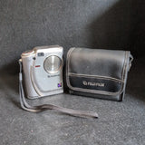 Fujifilm Finepix 4700 Zoom Super CCD Digital Camera - See description