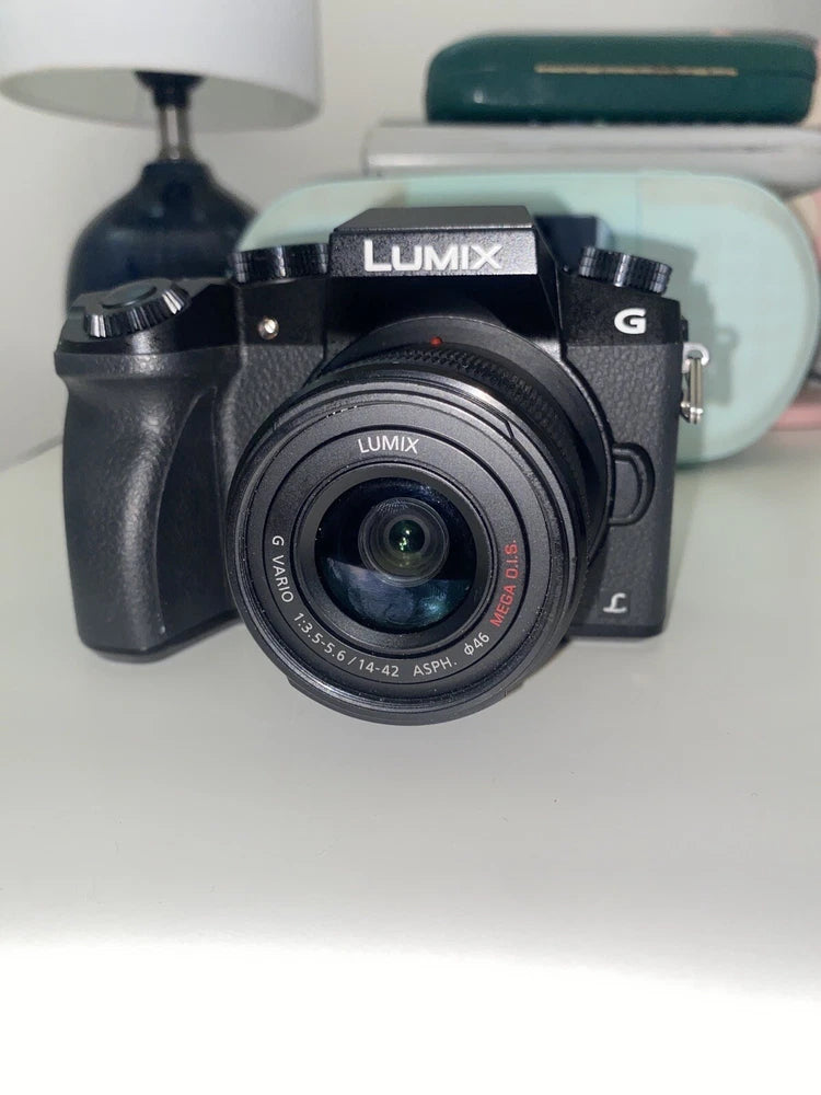 Panasonic Lumix G7 4K mirrorless digital camera